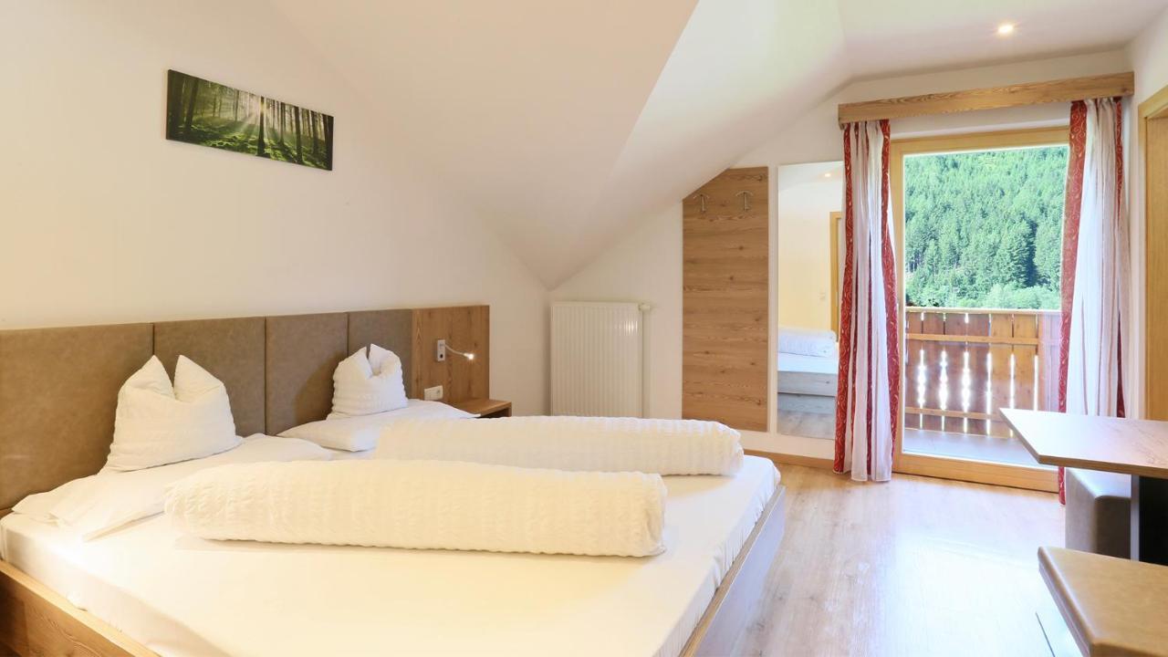 Pension Alpenhof B&B كولّي إيساركو المظهر الخارجي الصورة