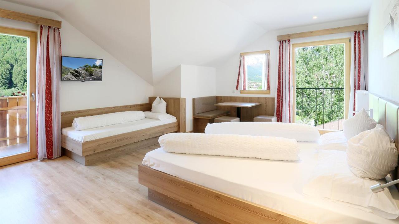Pension Alpenhof B&B كولّي إيساركو المظهر الخارجي الصورة