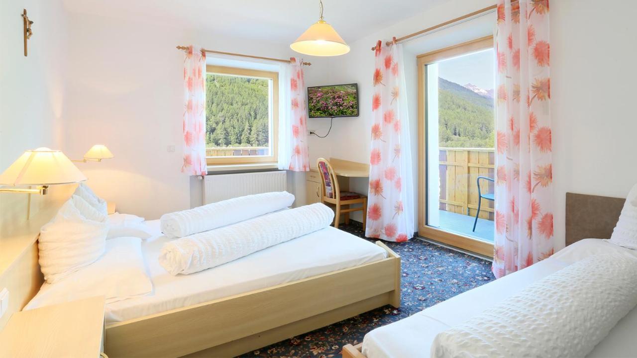 Pension Alpenhof B&B كولّي إيساركو المظهر الخارجي الصورة